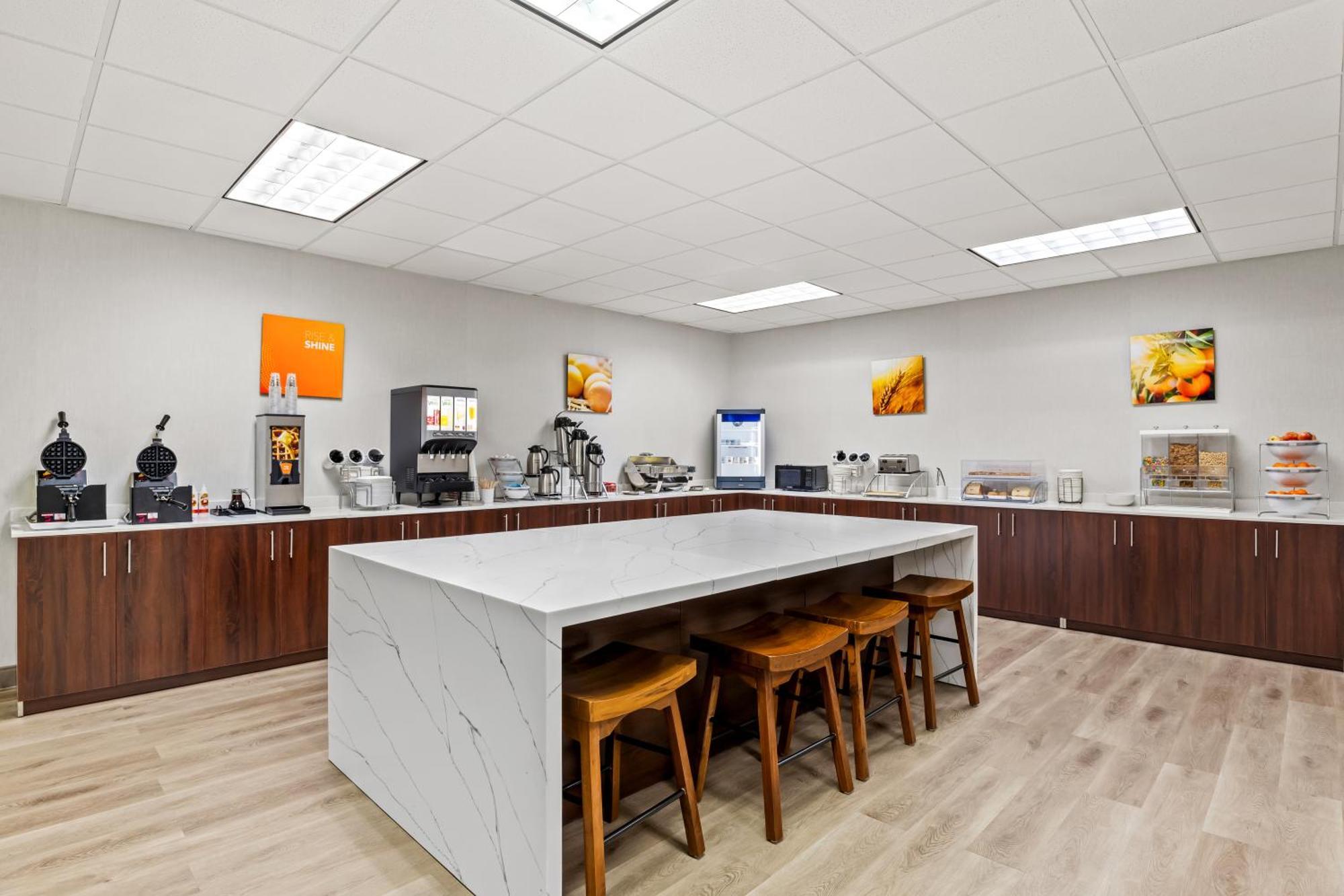 Comfort Inn & Suites Prince George - Fort Gregg Εξωτερικό φωτογραφία