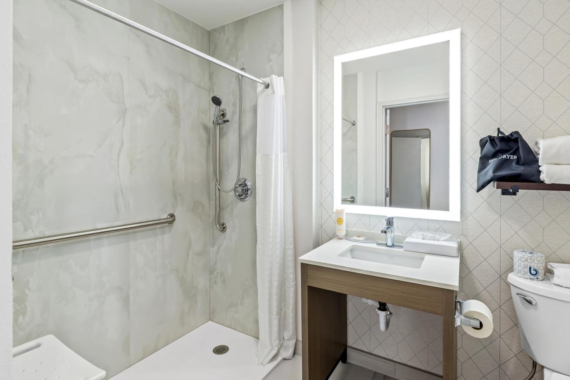 Comfort Inn & Suites Prince George - Fort Gregg Εξωτερικό φωτογραφία